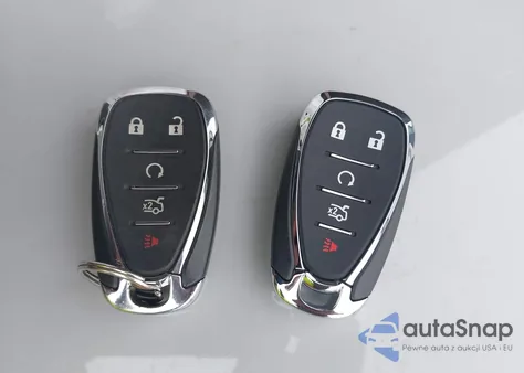 2025 Chevrolet Malibu Fwd Rs z USA, uszkodzony, nr VIN 1G1ZG5ST6SF105058